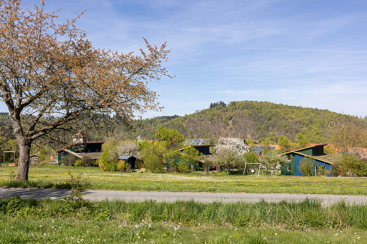 Ferienhaeuser und Schaeferwagen